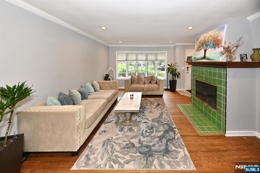 73 Ralph Avenue - Photo 5