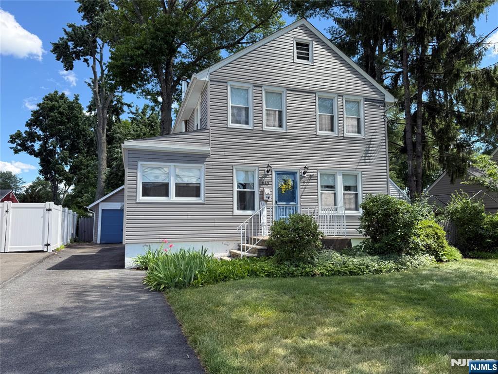 810 Colfax Avenue - Photo 1