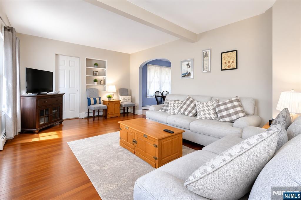 810 Colfax Avenue - Photo 5