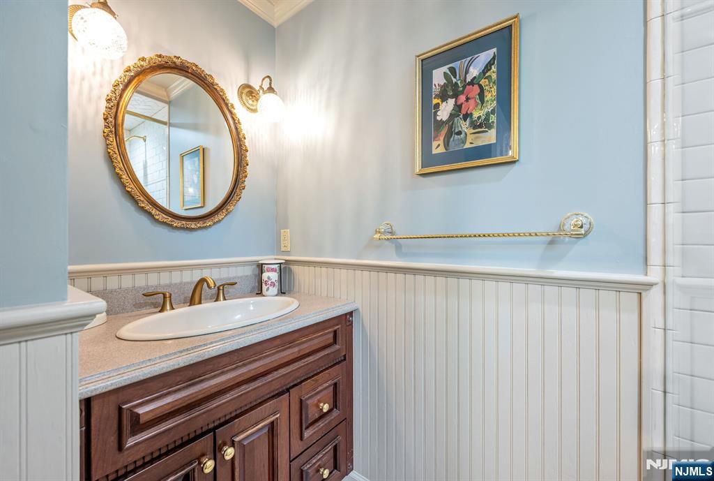 37 Van Dyke Drive — photo 19