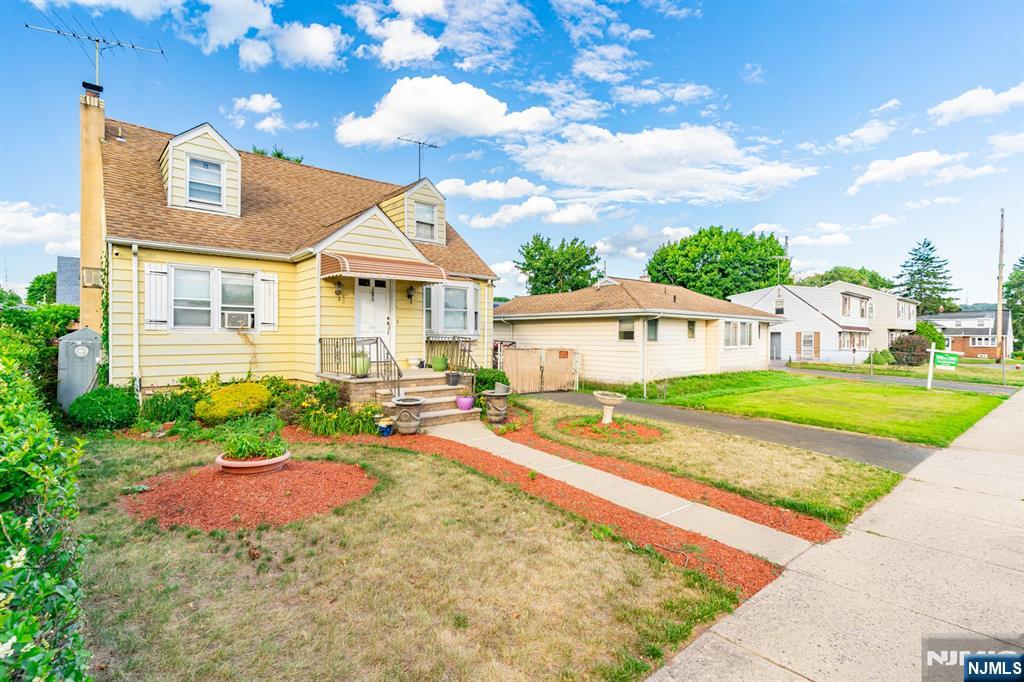 230-232 Sherwood Avenue - Photo 3