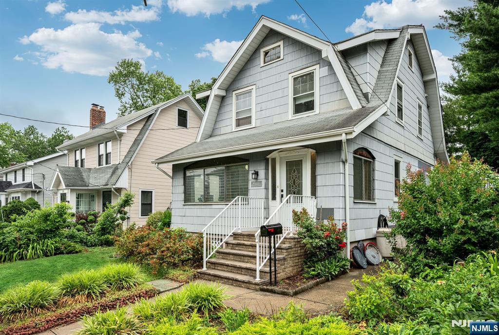 133 Highwood Avenue - Photo 3