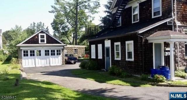 314 Cornelia Street - Photo 3