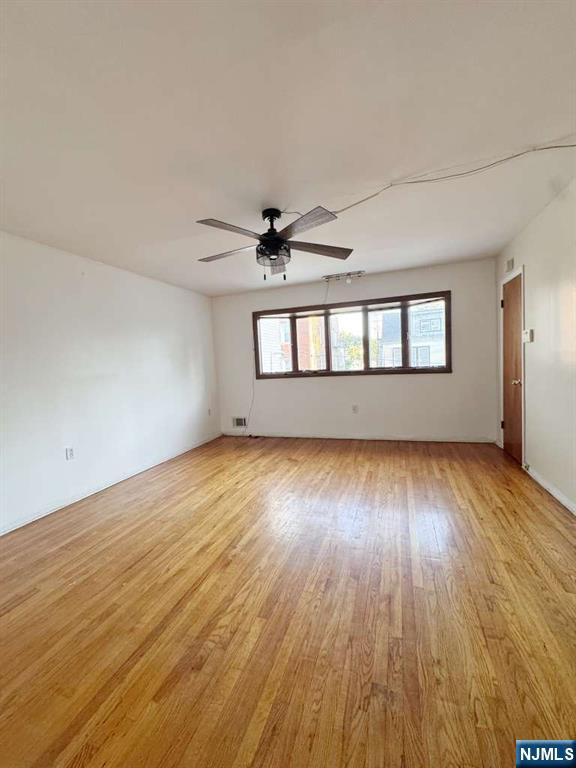 10 Roosevelt Terrace - Photo 3