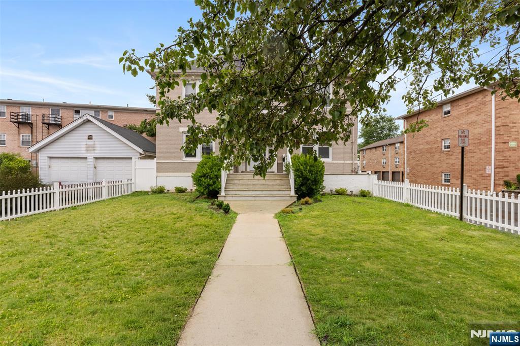 22 Quackenbush Avenue - Photo 4