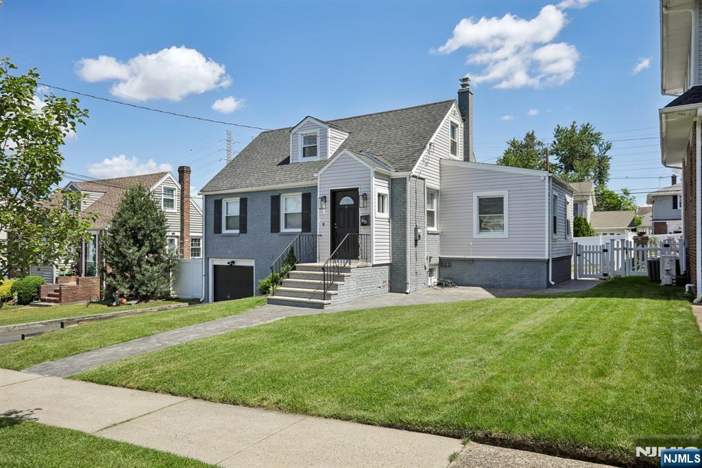 54 Allan Drive - Photo 1