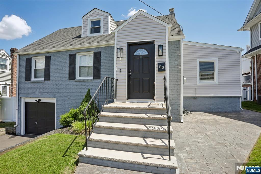 54 Allan Drive - Photo 3