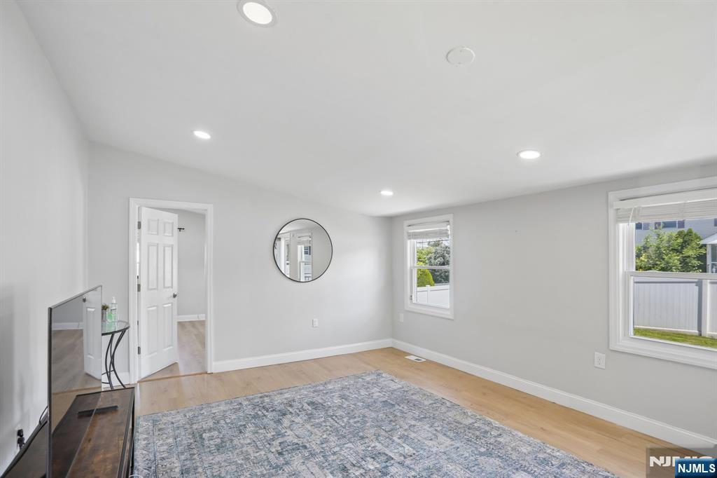 54 Allan Drive - Photo 5