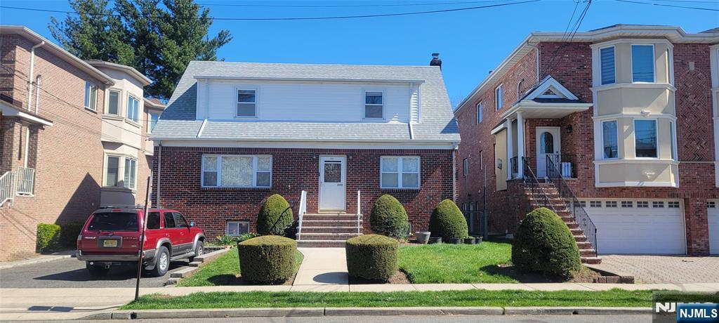 317 E Harriet Avenue 2nd fl - Photo 1