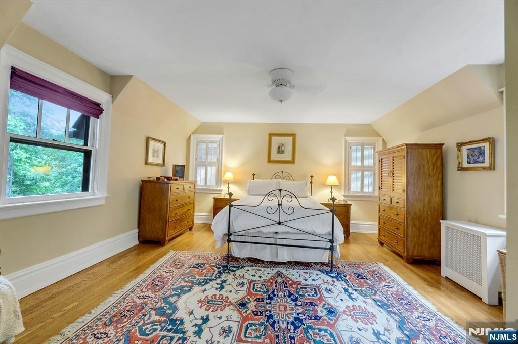 112 Goodwin Terrace — photo 27