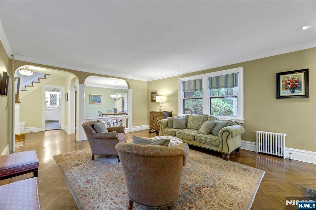 112 Goodwin Terrace — photo 10