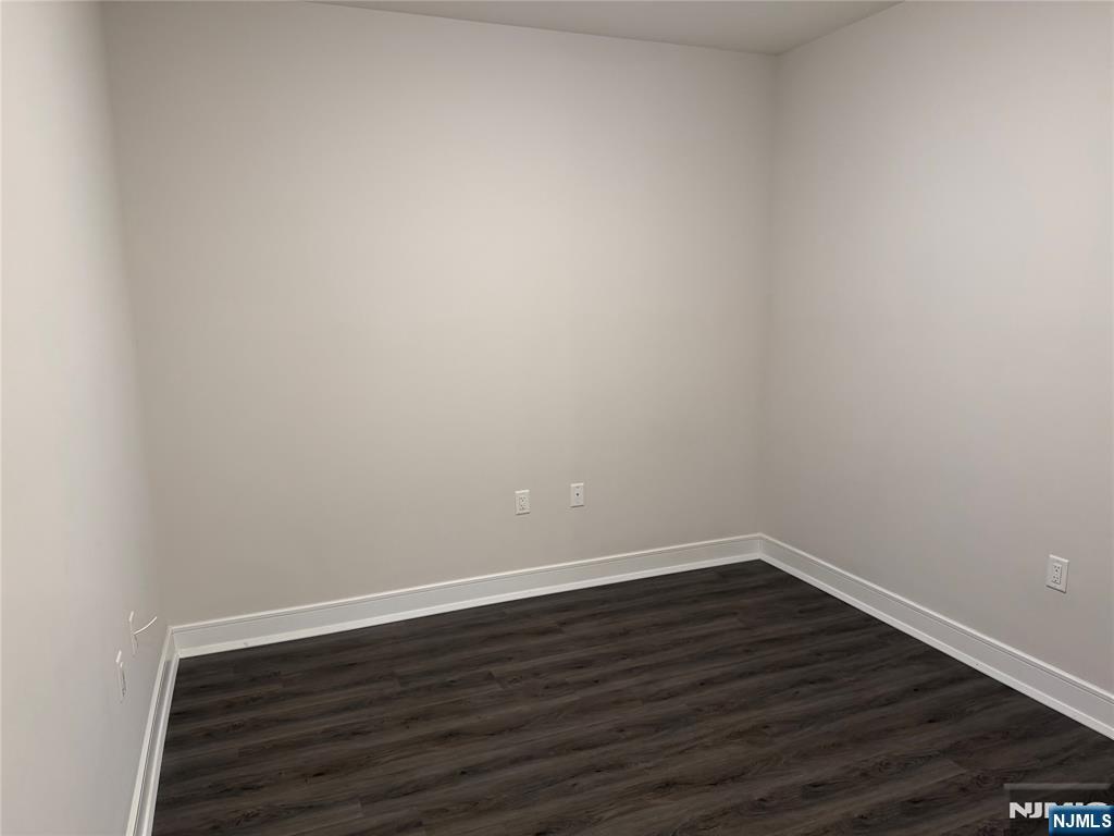 470 Main Street 402 - Photo 4