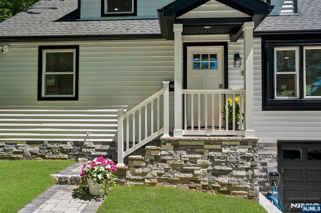 59 Sunnyside Road - Photo 3