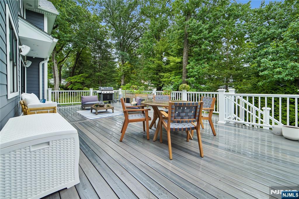 15 Fernwood Drive — photo 34