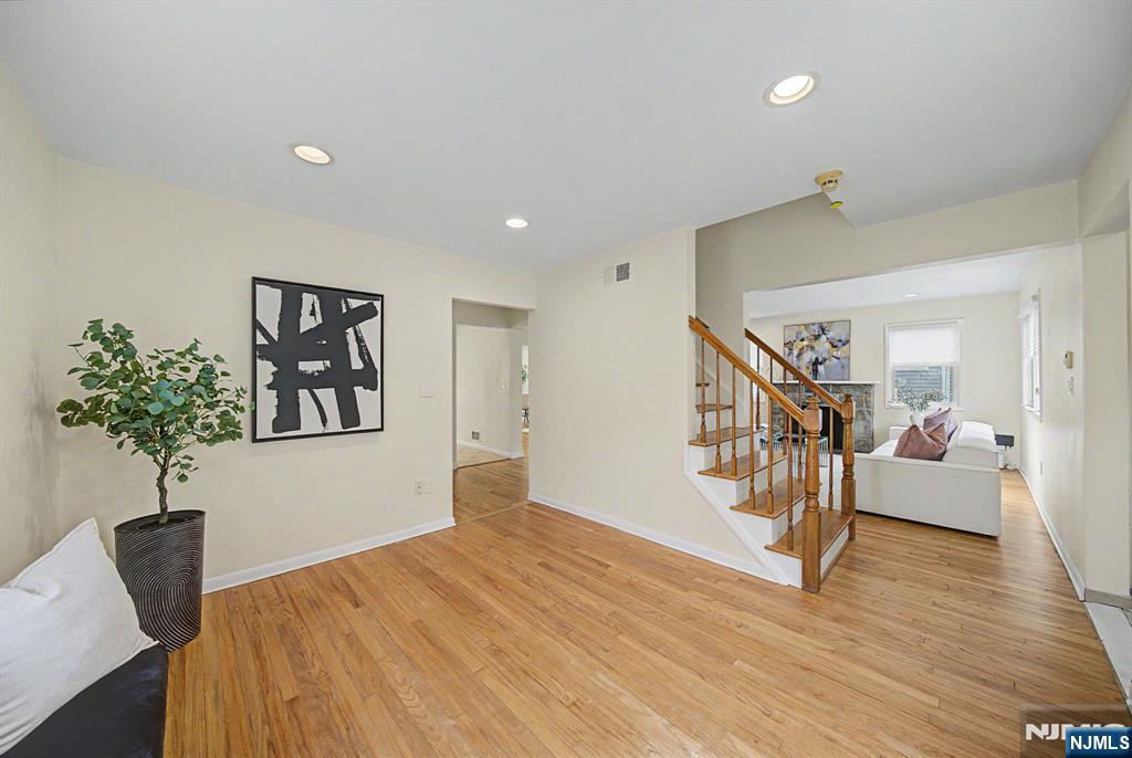 4th image of 86 Hazelton Ter, Tenafly, NJ 07670 | MLS# 26023883
