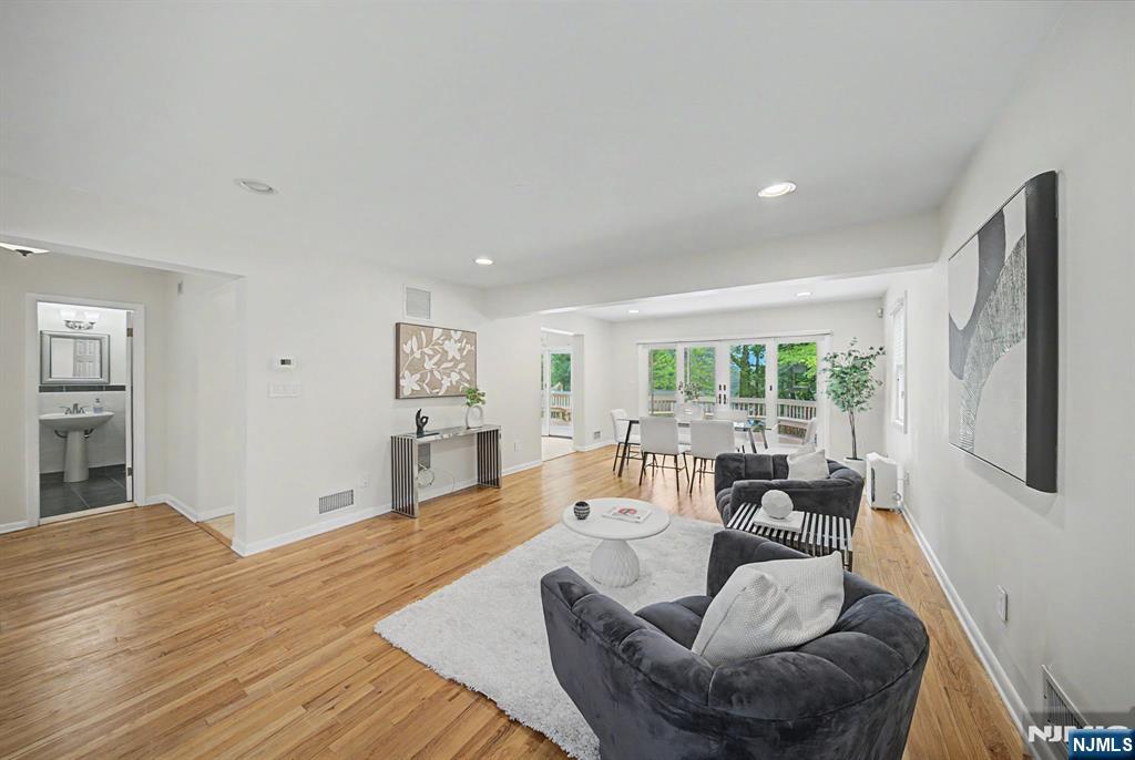 86 Hazelton Terrace — photo 10
