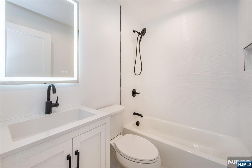 13 Arverne Road