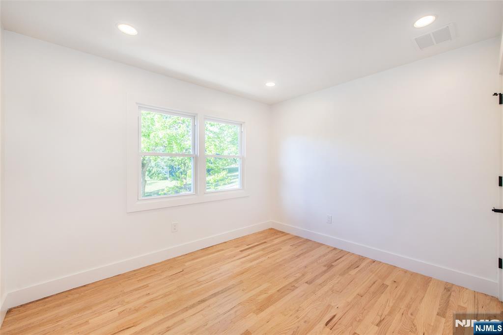 13 Arverne Road