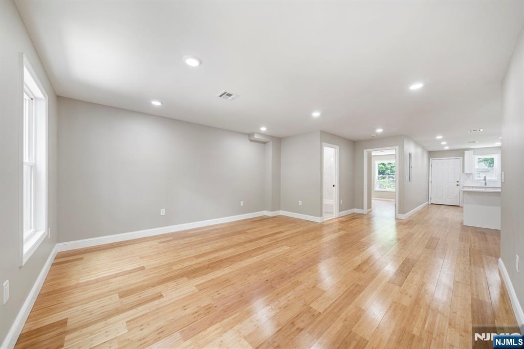 208 N 1st Street - Photo 4