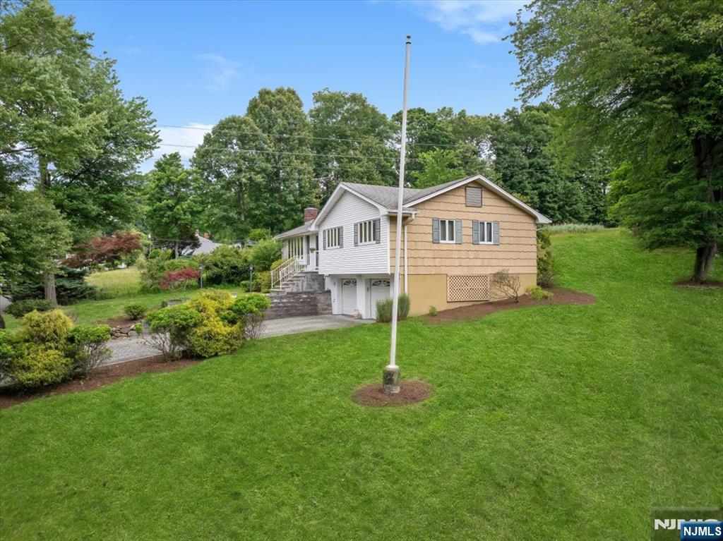 641 Antrim Road - Photo 4