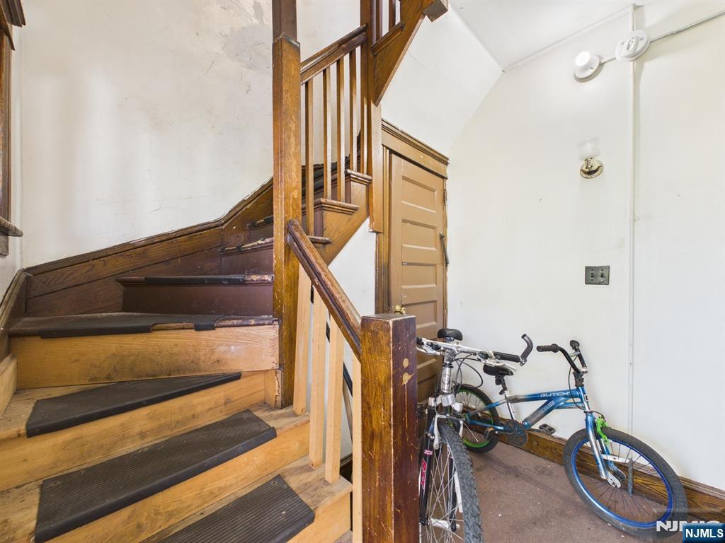 139 Fairview - Photo 5