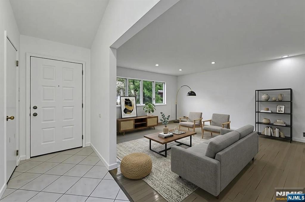 45 Kershner Pl, Fair Lawn, NJ 07410