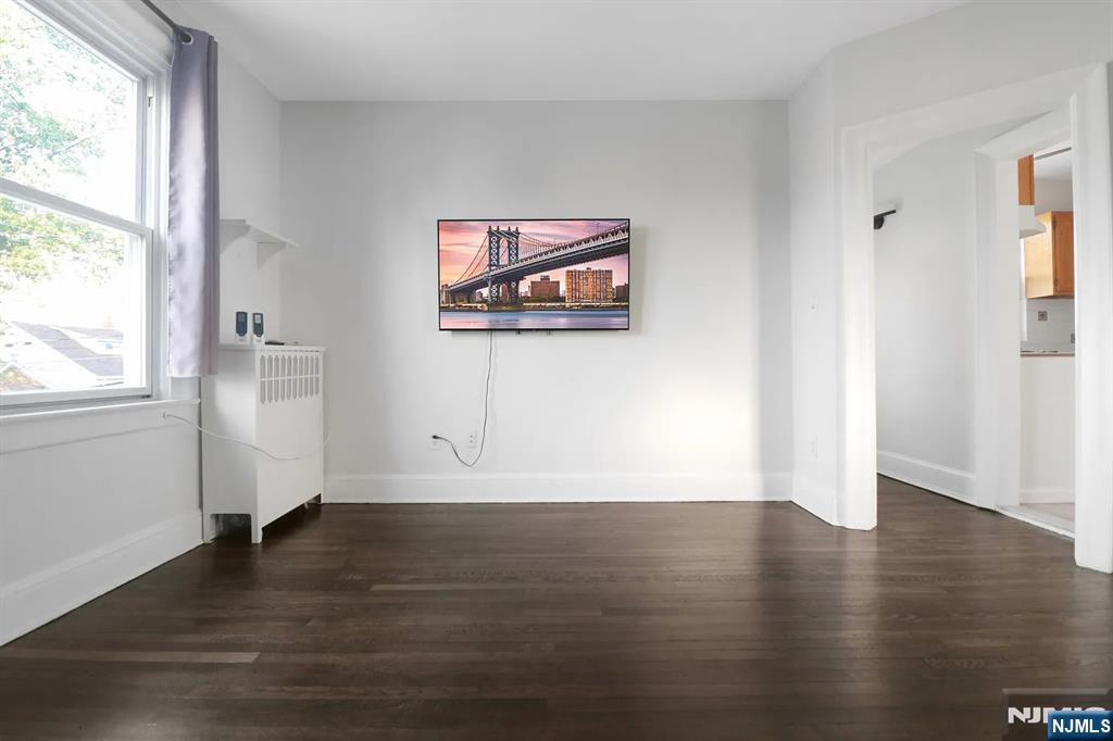426 Columbia Avenue 2 - Photo 1