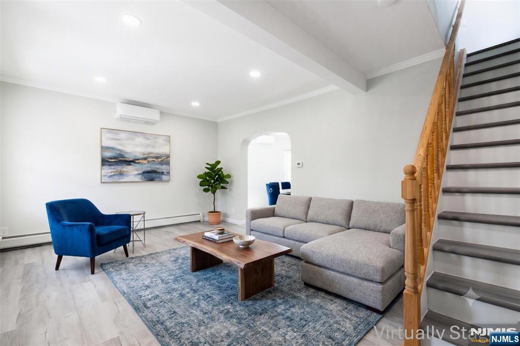 40 Teaneck, Ridgefield Park, NJ 07660