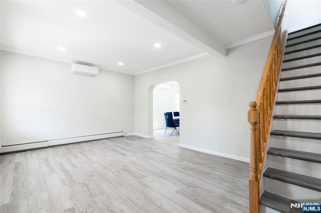 40 Teaneck, Ridgefield Park, NJ 07660