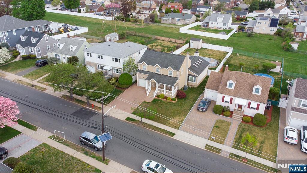 28 Noel Drive - Photo 3