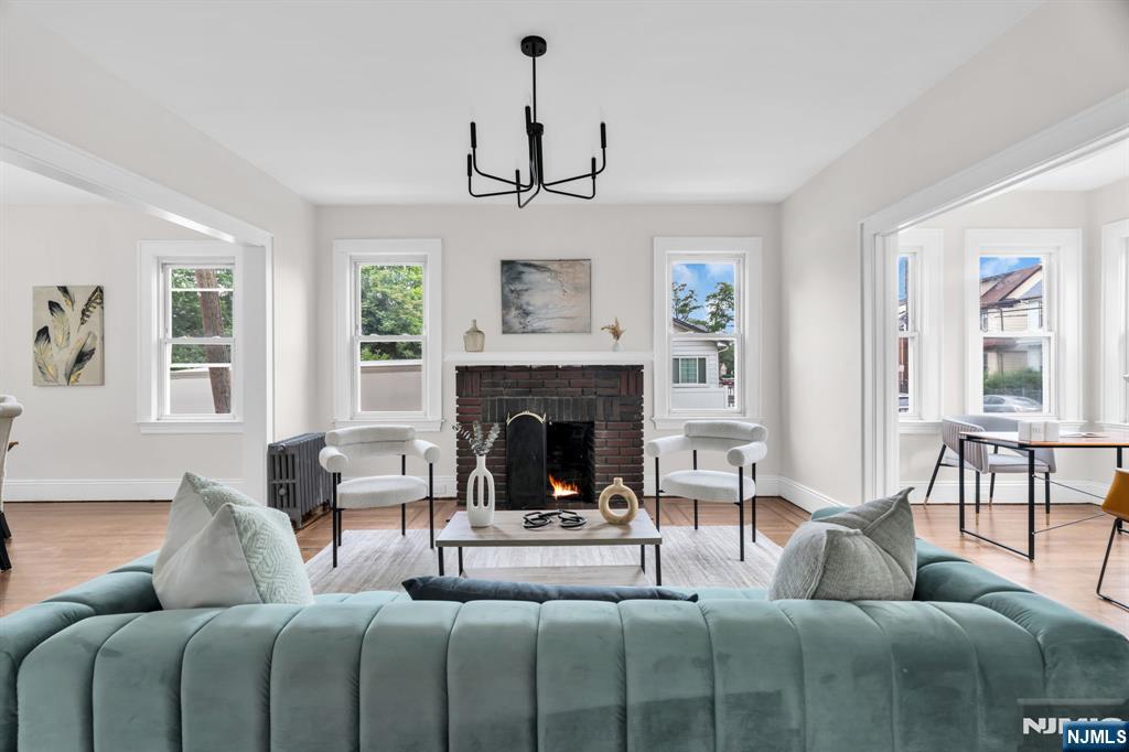 240 End Avenue - Photo 3