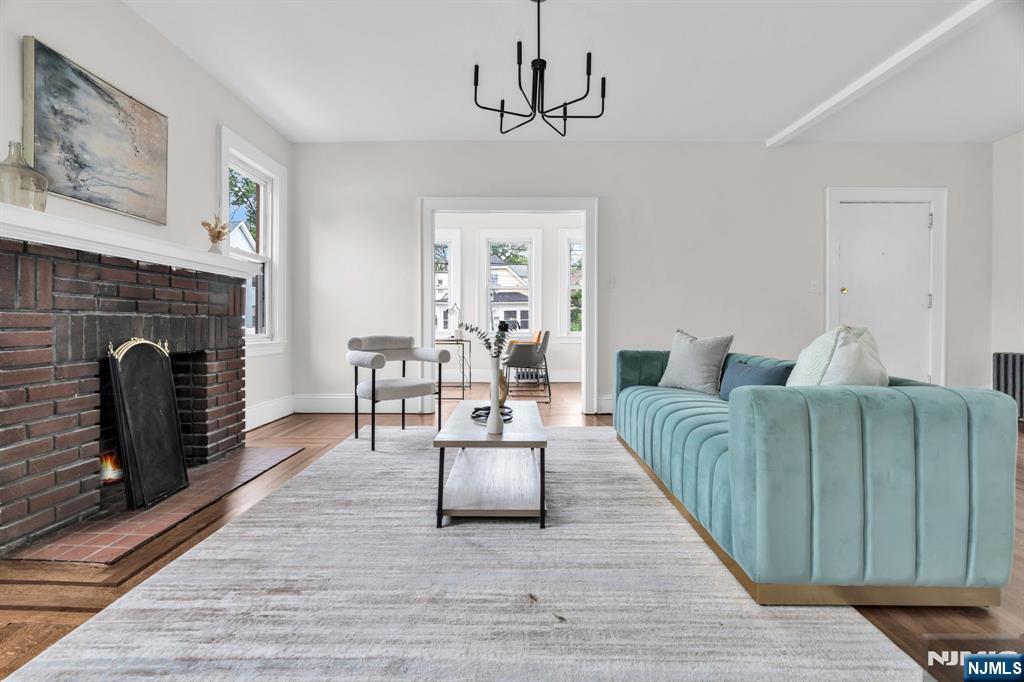 240 End Avenue - Photo 5