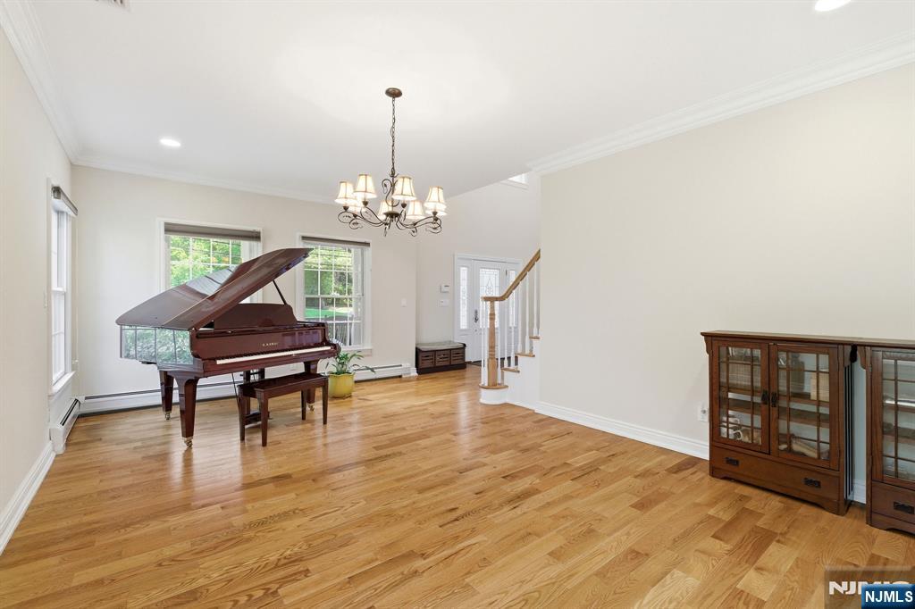 42 Spring Valley Road - Photo 4