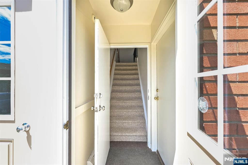 46 Knox Terrace 2A - Photo 3