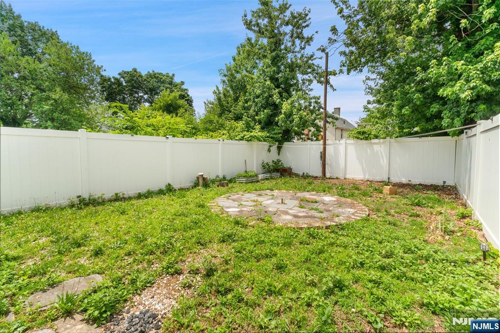 169 Oakwood Place - Photo 3