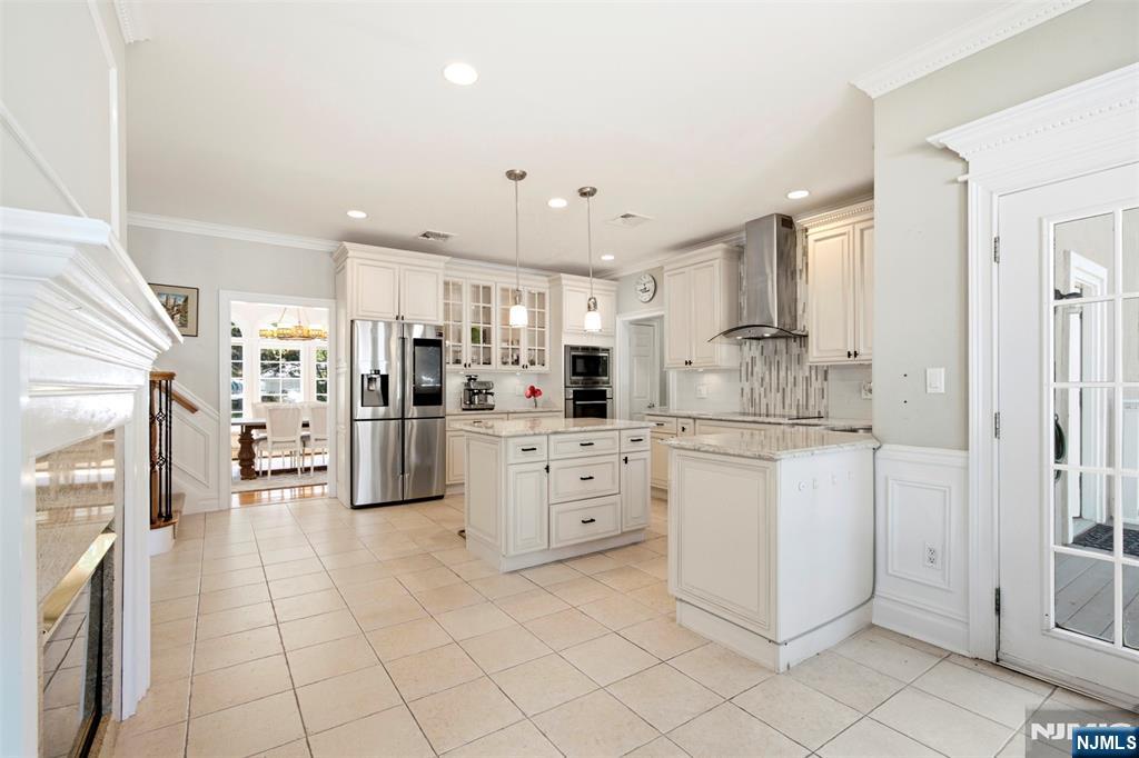 18 Henmar Drive — photo 14
