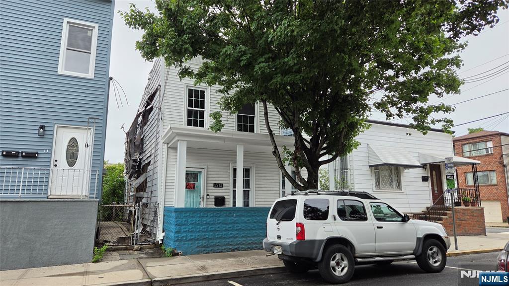 5913 Jefferson Street - Photo 1