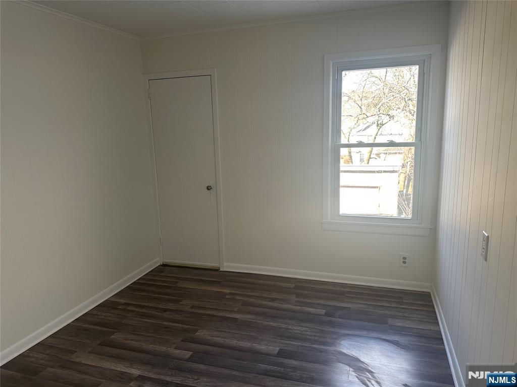 568 Lafayette Avenue 2 - Photo 3