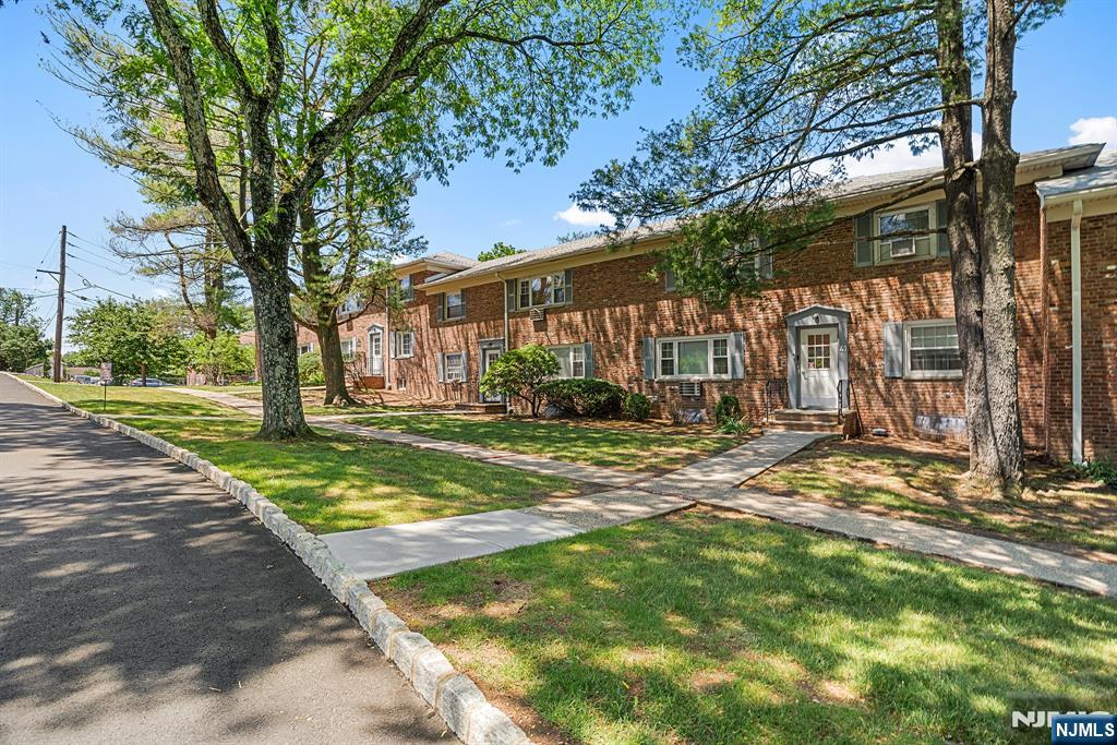 41 Wedgewood Drive 118 - Photo 3