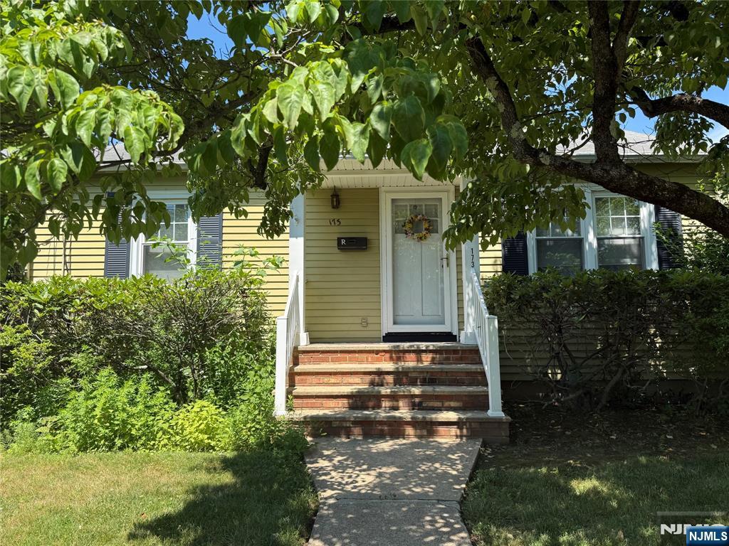173 Walnut Street - Photo 1
