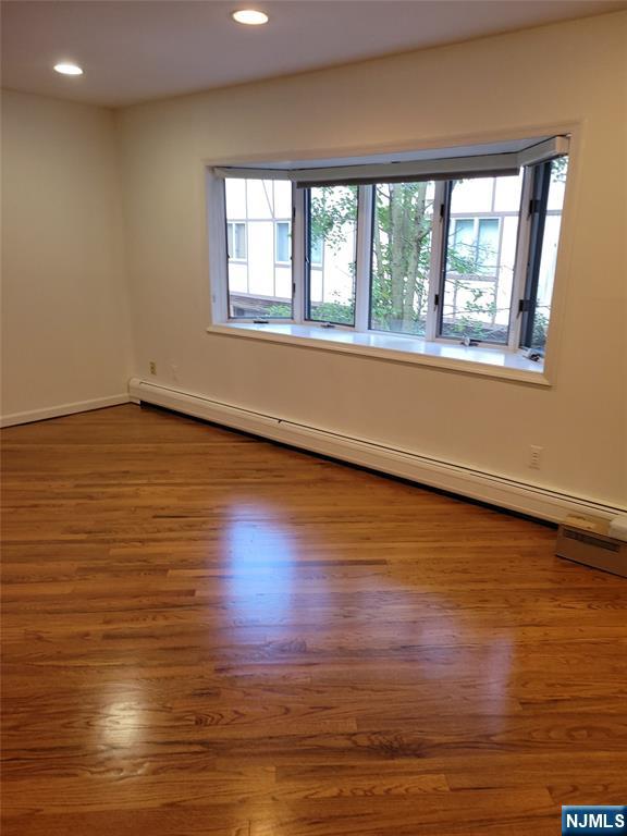 88 Hawthorne Avenue - Photo 4