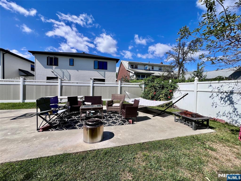395 Taylor Avenue - Photo 4
