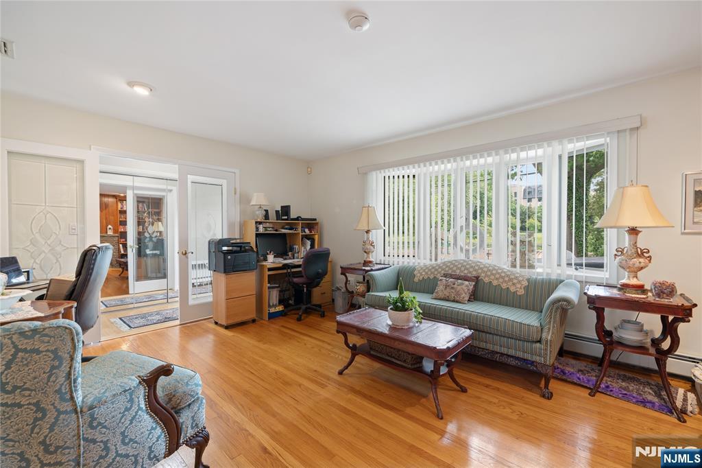 21 Ravine Avenue - Photo 3