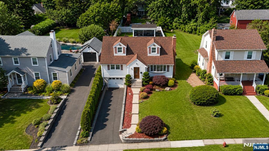 141 Coeyman Avenue - Photo 3