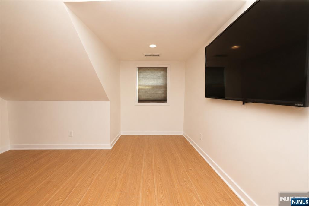 141 Coeyman Avenue — photo 30