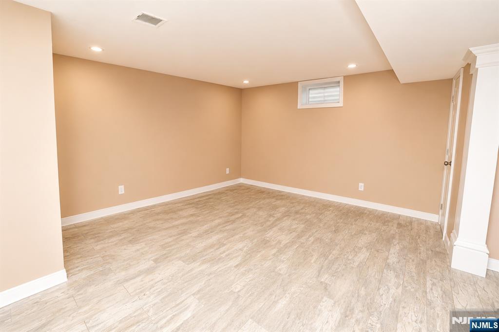 141 Coeyman Avenue — photo 35
