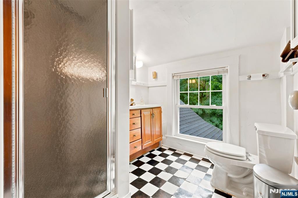 35 Glenside Road — photo 37