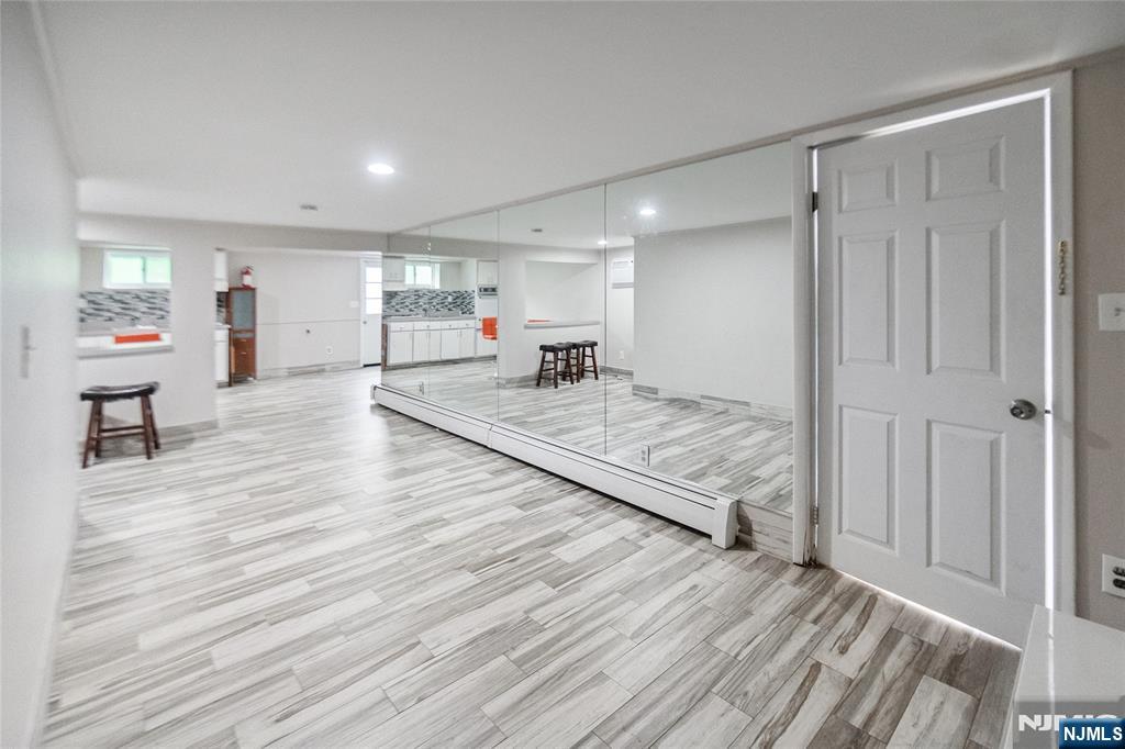 2 Carlen Court — photo 4