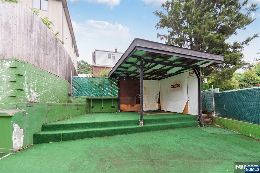 2 Carlen Court — photo 33