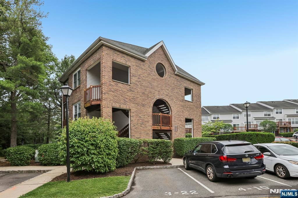 436 Lee Court 4133 - Photo 1
